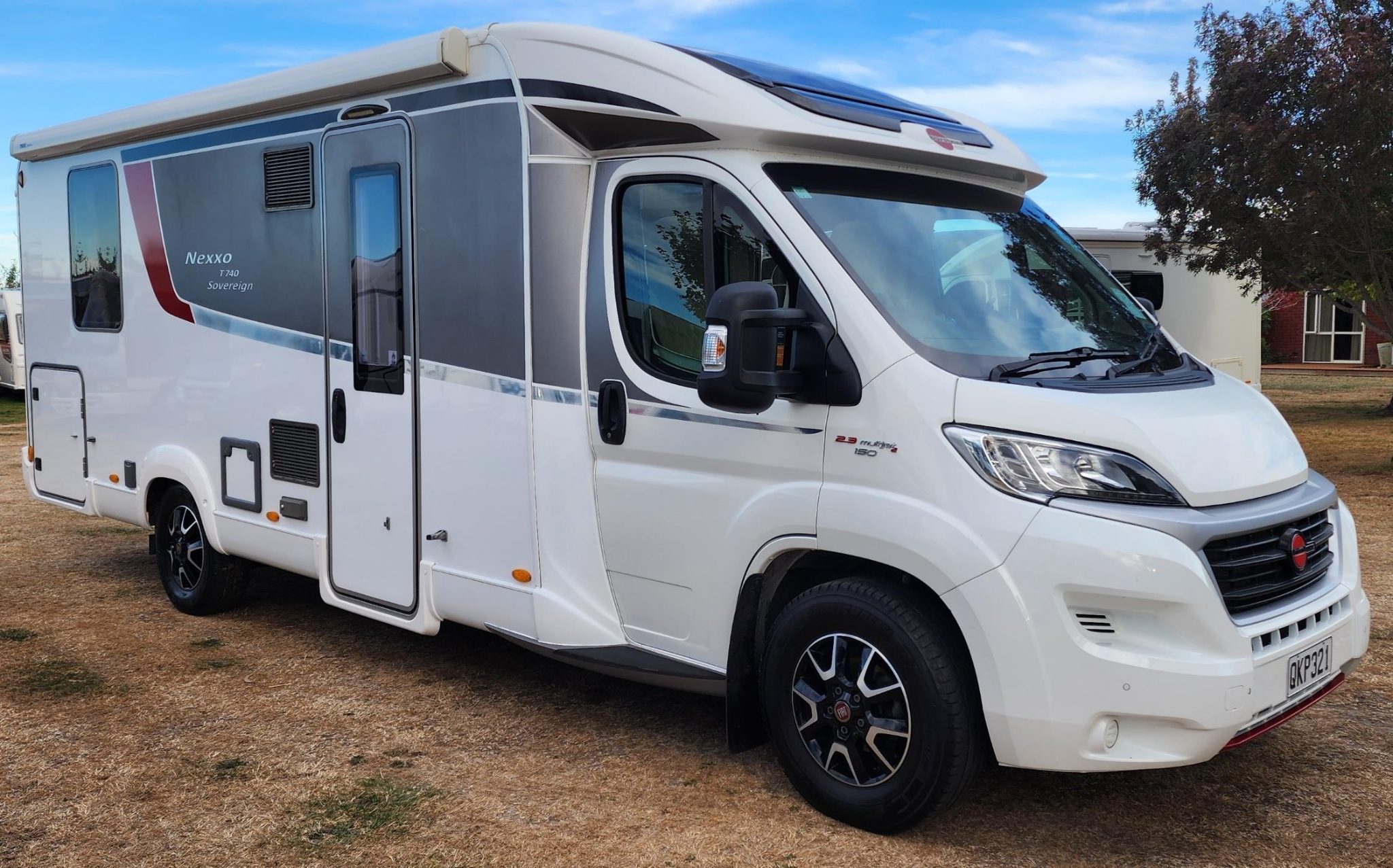 2017 Burstner Nexxo T740 Sovereign