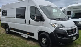 2019 Sunlight V690 V 690